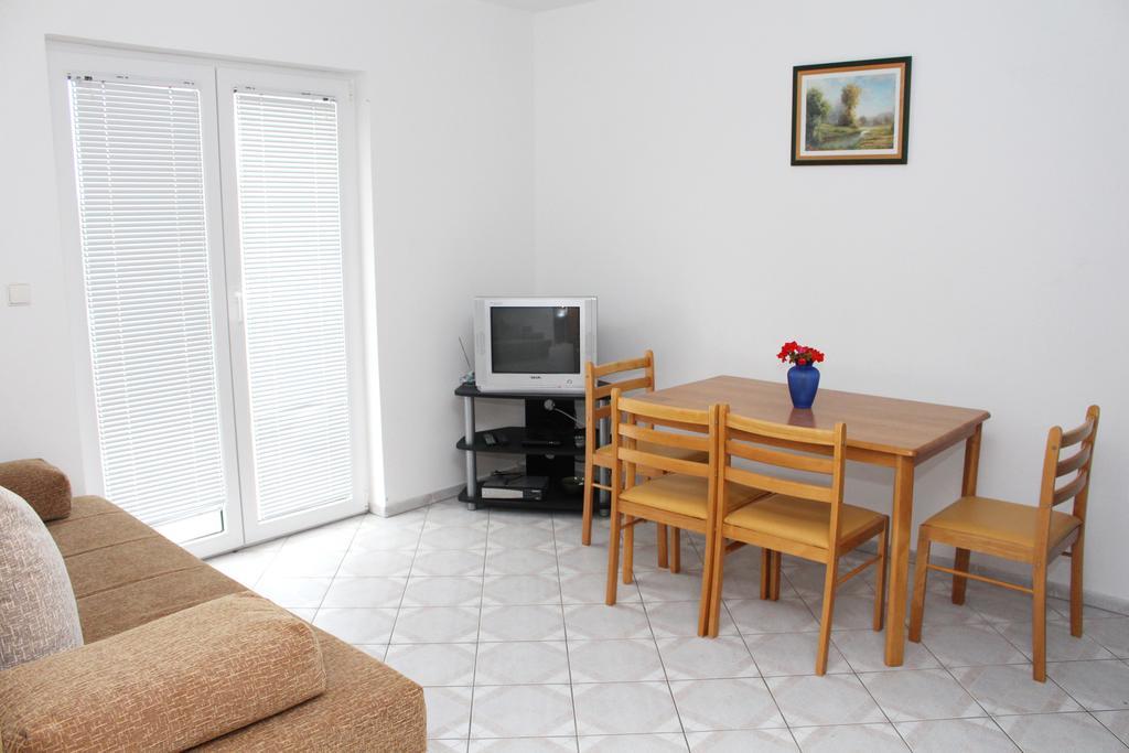 Apartments Beba 维尔 客房 照片